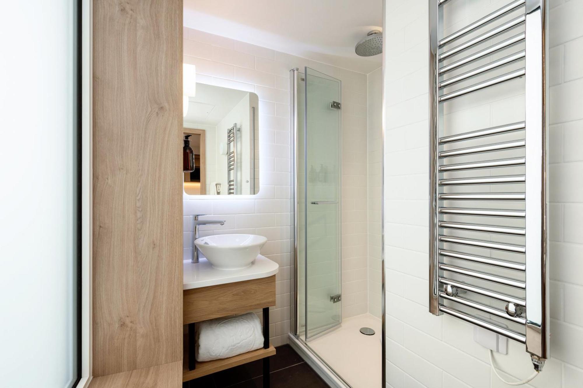 Wilde Aparthotels London Aldgate Tower Bridge Rom bilde